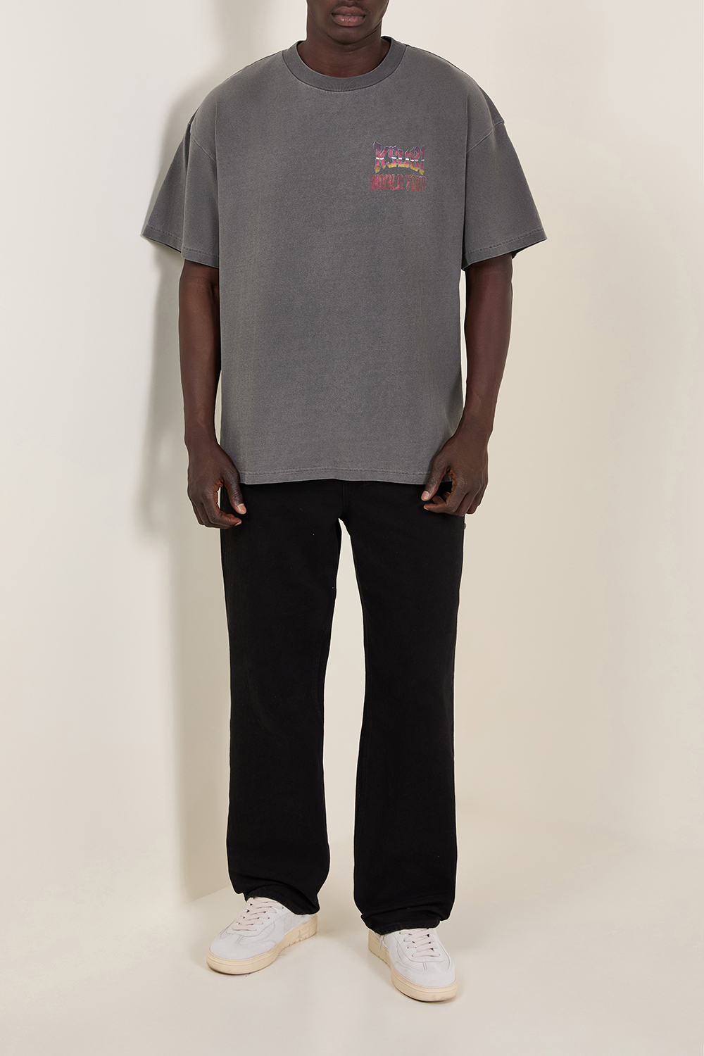 מכנסי ג'ינס בגזרה ישרה